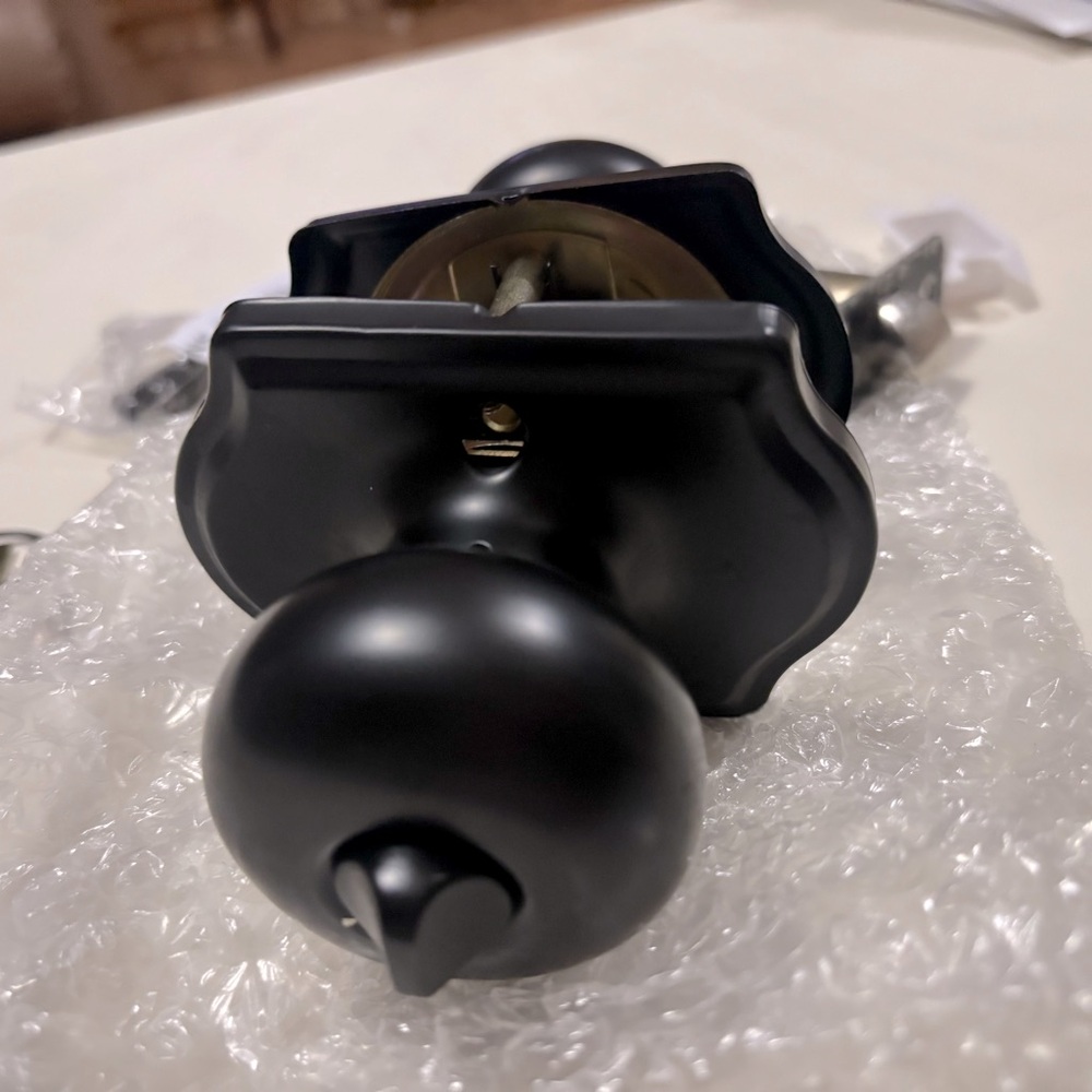 Interior Door Knob, Matte Black Privacy Door Knob Interior Bedroom or Bathroom